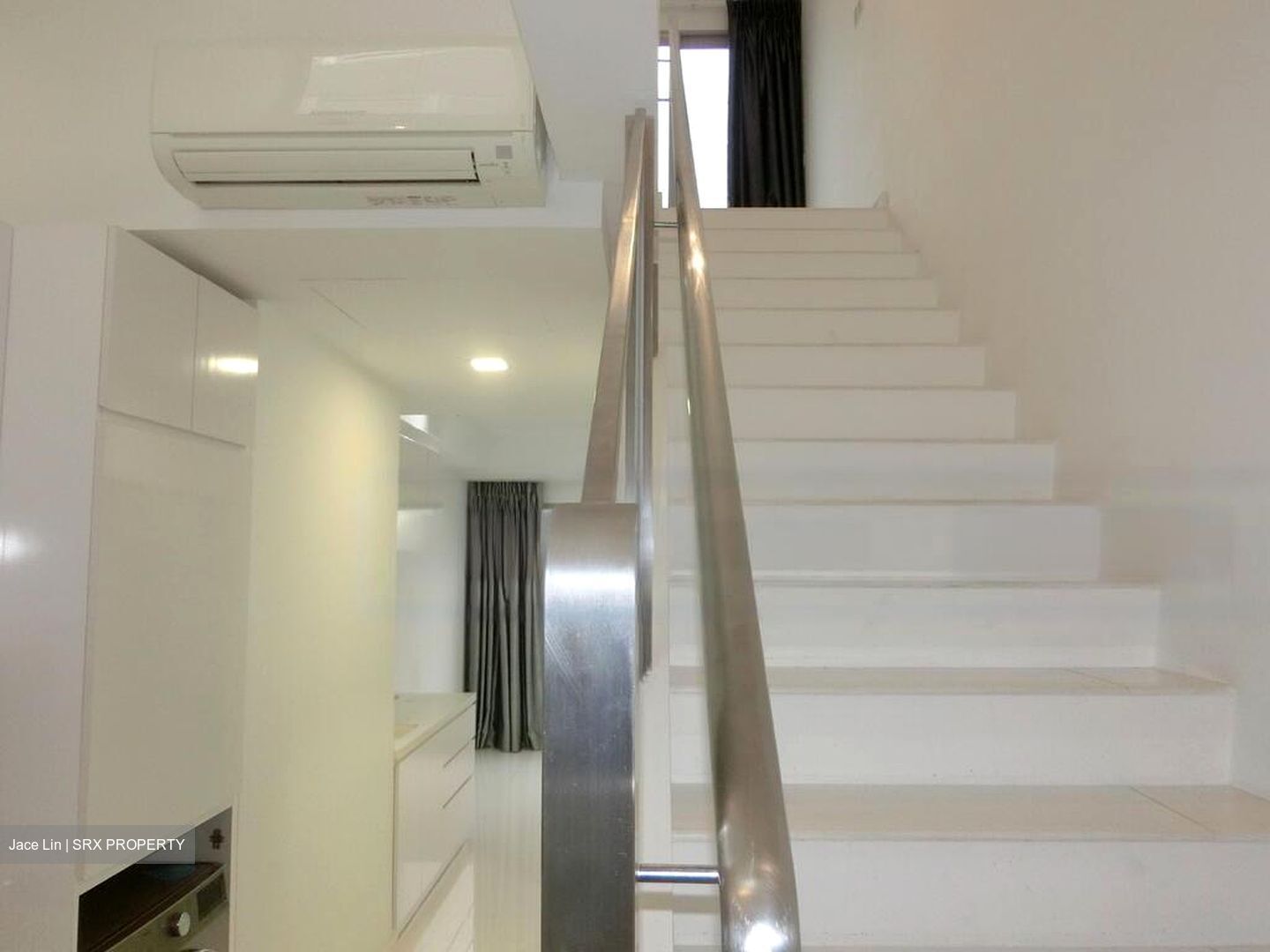# 1 Loft (D14), Apartment #470086721